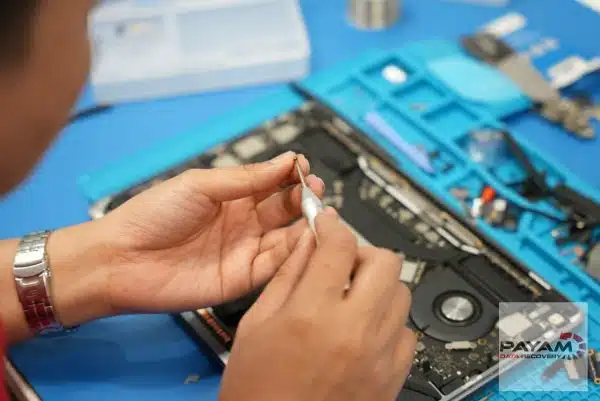 macbook air m2 data recovery australia expert opening MacBook
