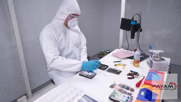 Payam Data Recovery experts performing Seagate hard drive data recovery in Perth through a 3.5-inch HDD head swap.
