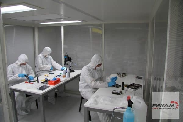 Cleanroom engineers performing hard drive data recovery case study procedures in Sydney