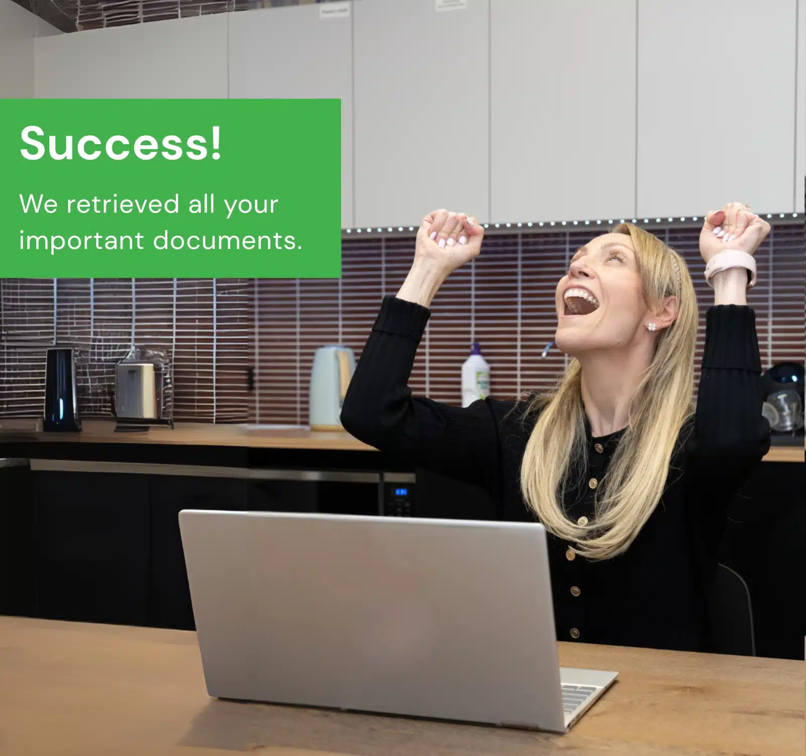 Happy customer at Payam Data Recovery Melbourne after recovering files from a non-booting or water-damaged MacBook.