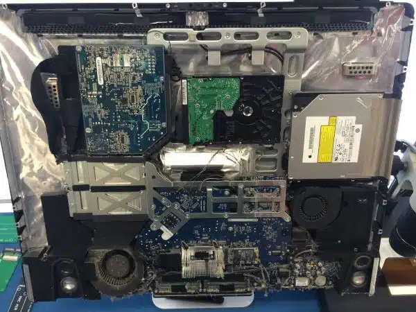 Time Machine data recovery on a WD My Passport drive at the Payam Sydney lab